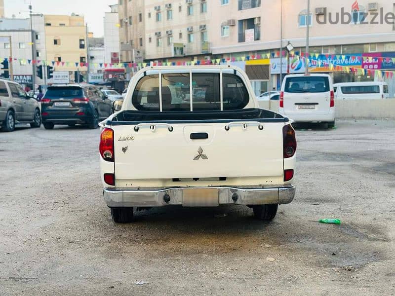 Mitsubishi L200 2008 diesel pickup well maintained 4