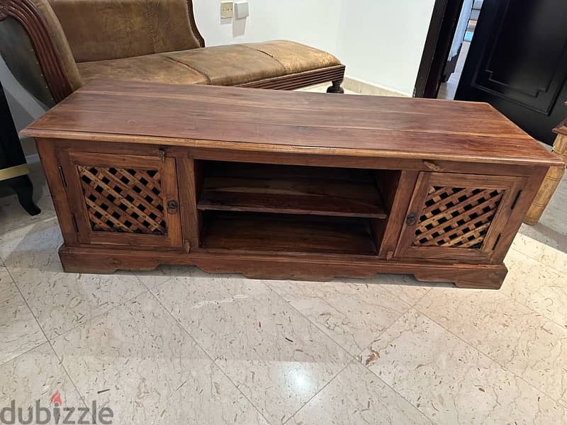 furniture in excellent condition 10