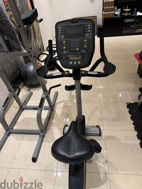 gym equipment selling 6