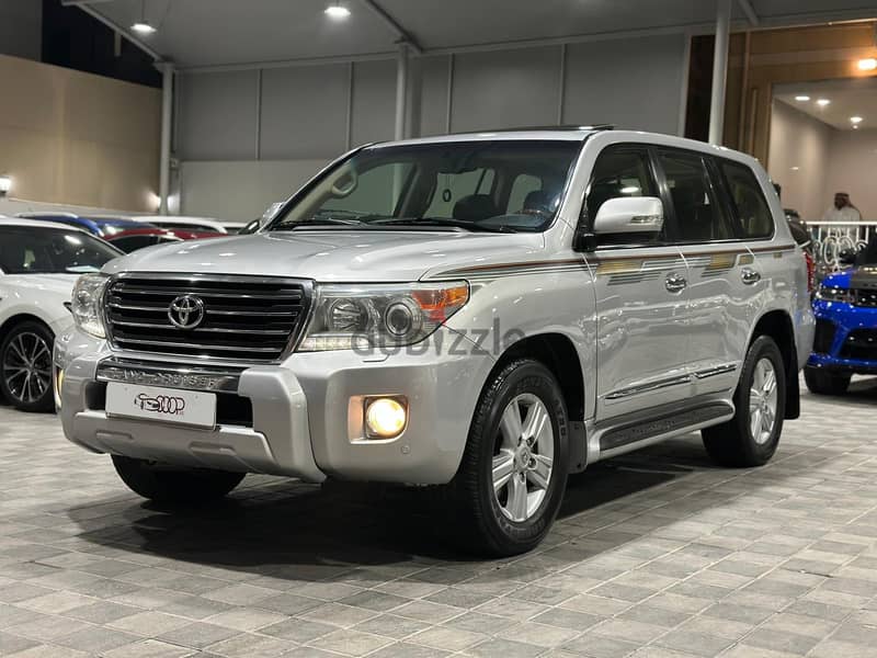 Toyota Land Cruiser 2013 GXR V8 0