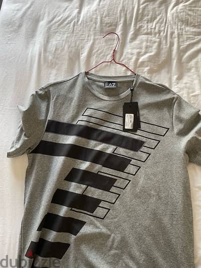 ea7 emporio armani LARGE