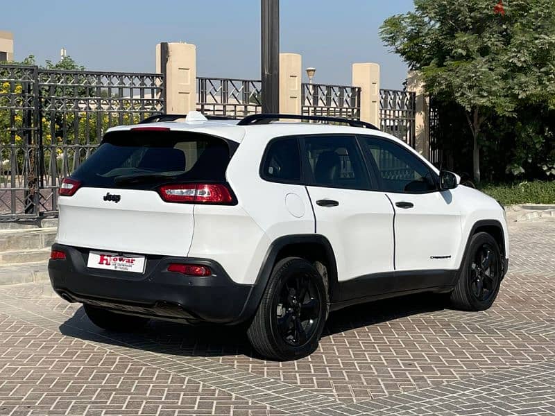 201 model Jeep Cherokee - Immaculate Condition 4