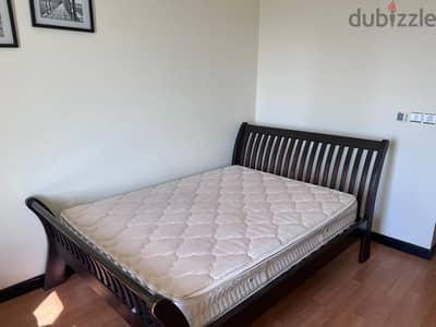 150× 200 sized bed In Good condition.