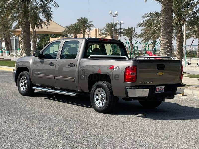 Chevrolet Silverado 2013 4