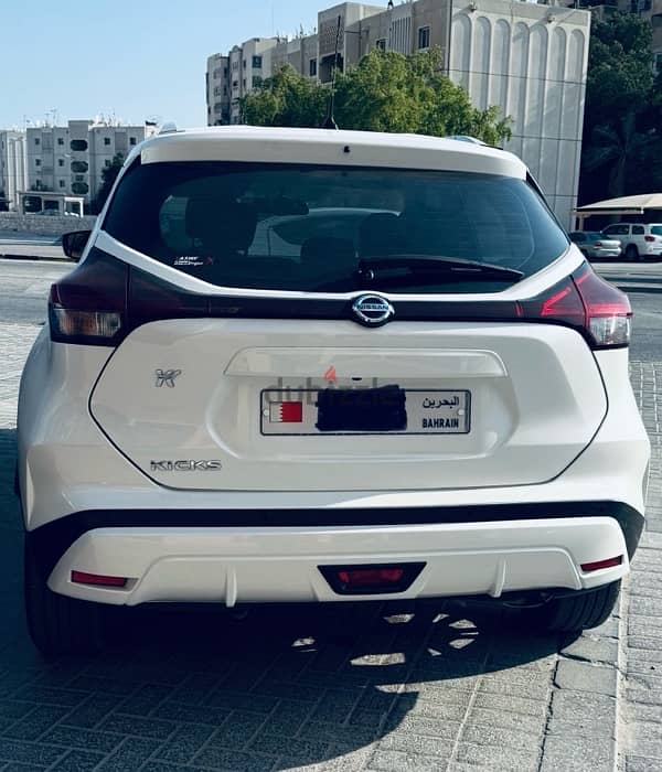 Nissan Kicks 2022 I Only 12,000 kms driven I Warranty till 2027 1