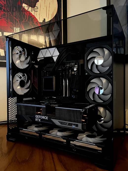 RTX 4080 Super and Ryzen 7 9700X Custom build/Pre-built 1