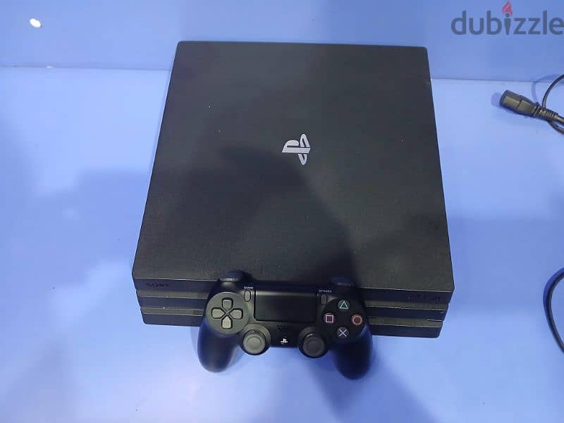 PS4 Pro 1 TB available 3