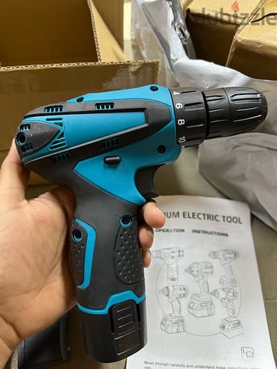 new impact drill with 1 battery & charger