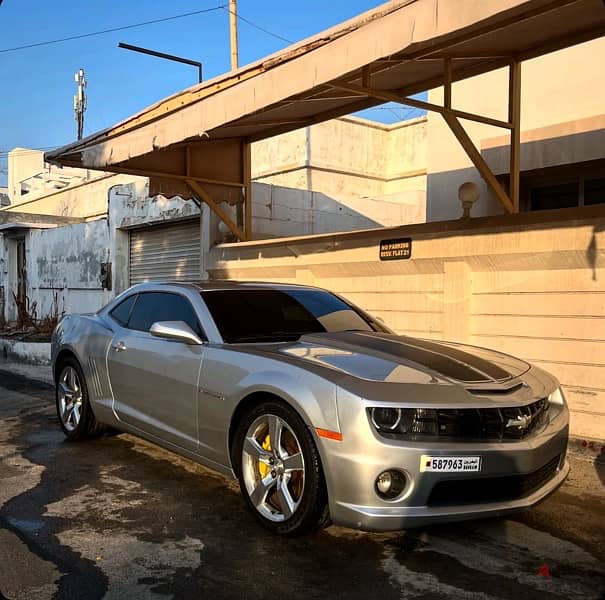 Chevrolet Camaro 2010 V8 SS 0