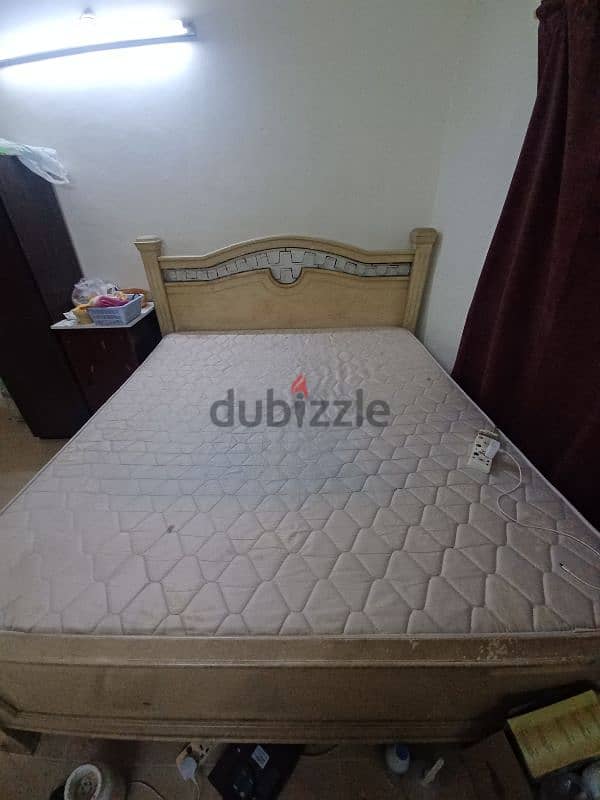 bed and mattress 2