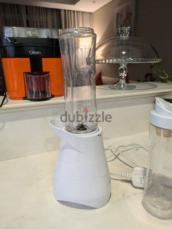 Juice and smoothie Blender - خلاط عصير 2