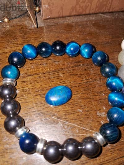 Blue tiger's eye gemstones bracelet عين النمر الازرق سوارة