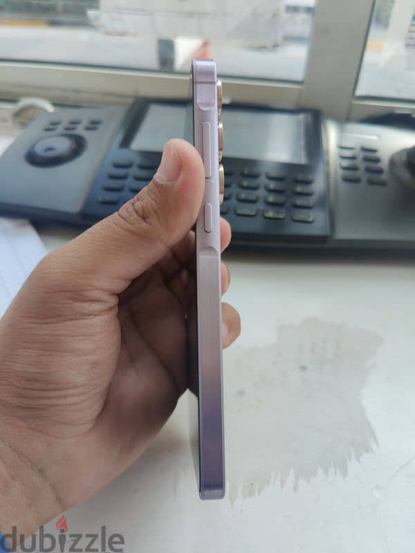 urgent sell samsung A55 ( RAM 8+8/256 GB) 5