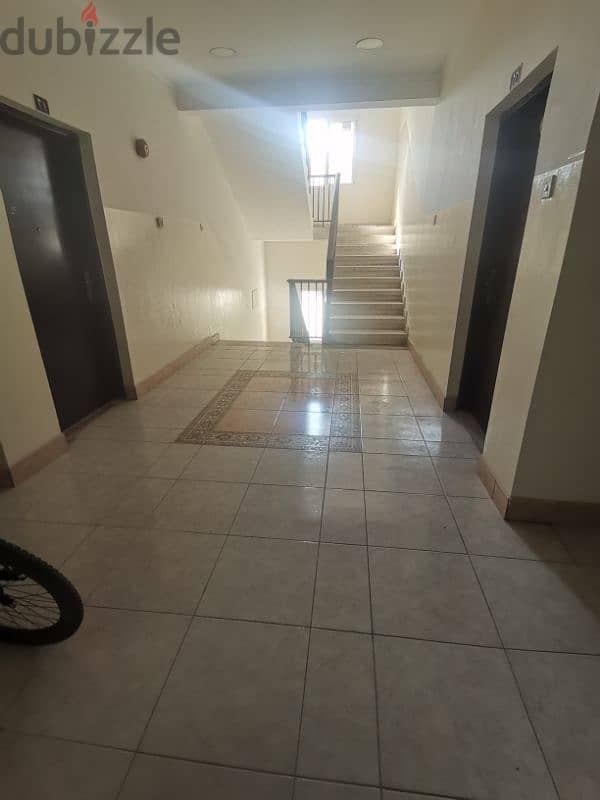 FLAT FOR RENT 2 BHK BIG 6