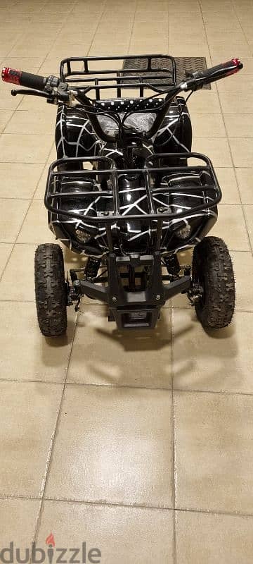 For sale: electronic four-wheeler. 2