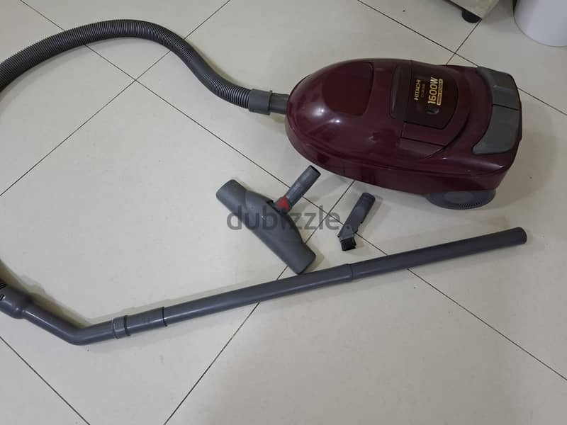 Hitachi Vaccum Cleaner  1600 W on sale 0