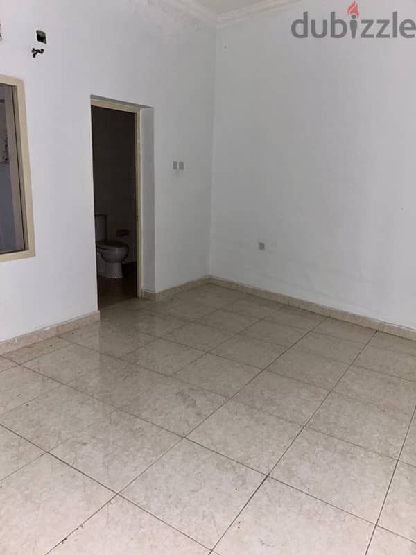 2BHK Flat in Muharraq with EWA unlimit شقة غرفتين ف المحرق مع الكهرباء 2