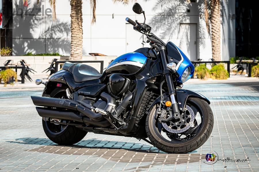 2023 Beautiful Blue BOULEVARD M109R Boss 0