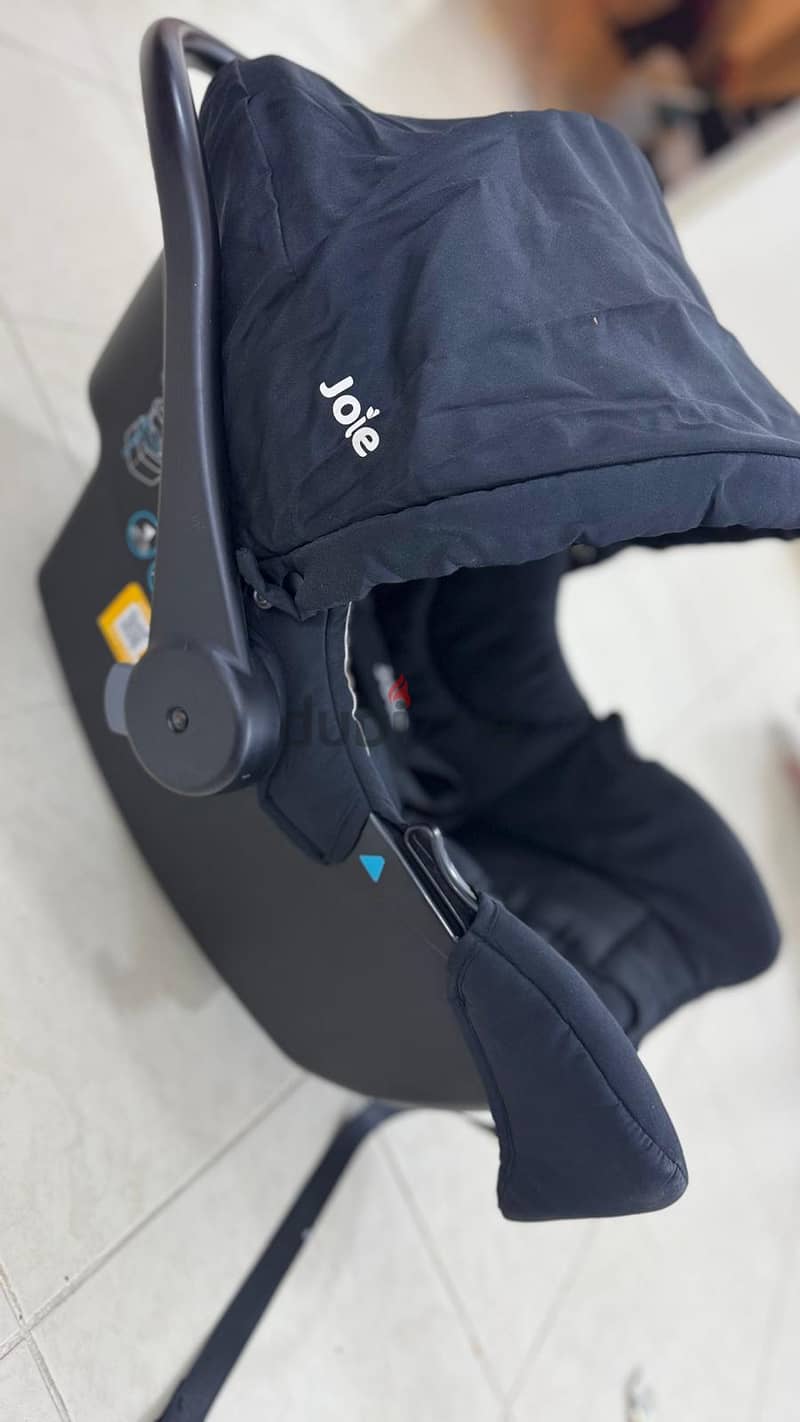 Baby car seat from joie brand 2