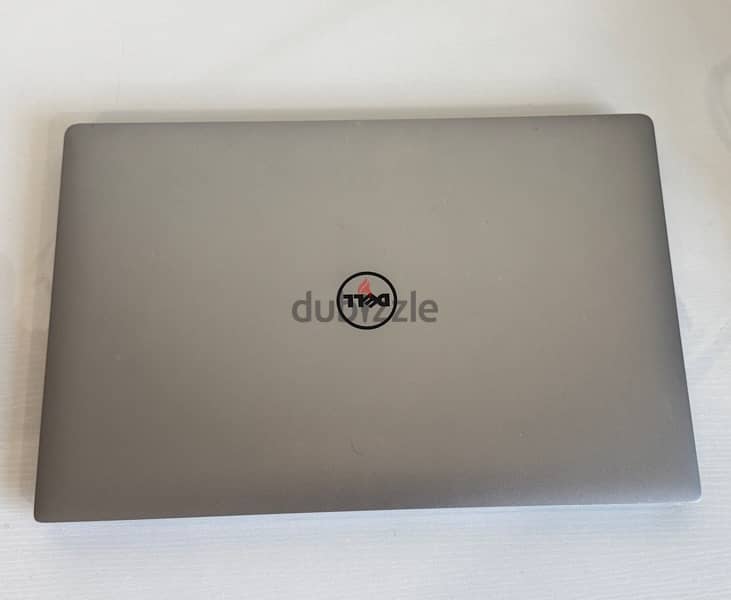 DELL XPS Laptop 15.6inch 16gb ram 500gb M. 2 like new 10