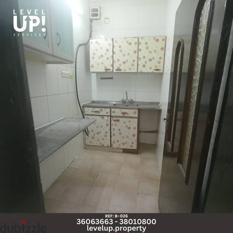 GOOD FLAT FOR RENT LOCATION MUHARRAQ REF B 026 4