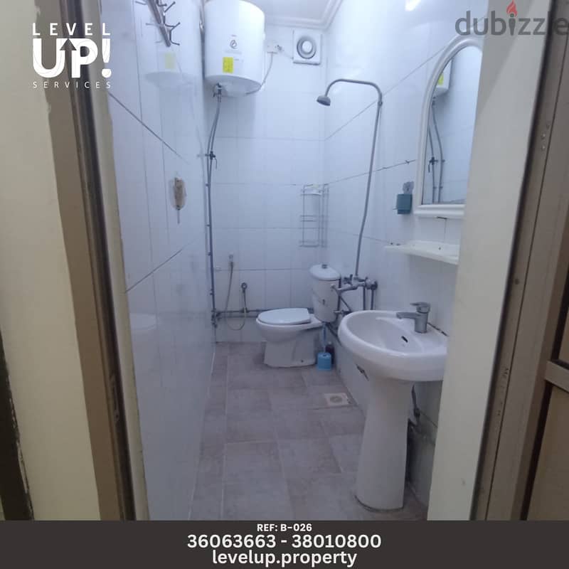 GOOD FLAT FOR RENT LOCATION MUHARRAQ REF B 026 7