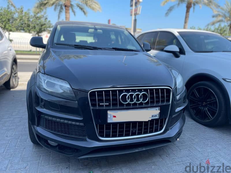 Audi Q7 2014 1