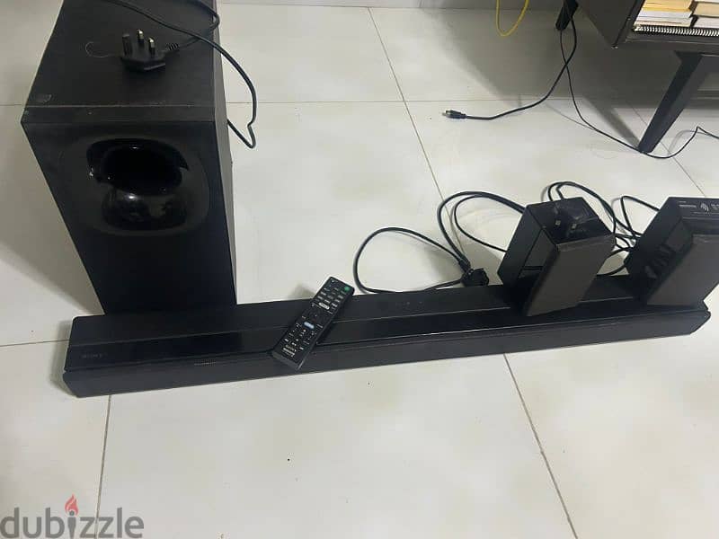 Sony home theater with two wireless rear speakers 0