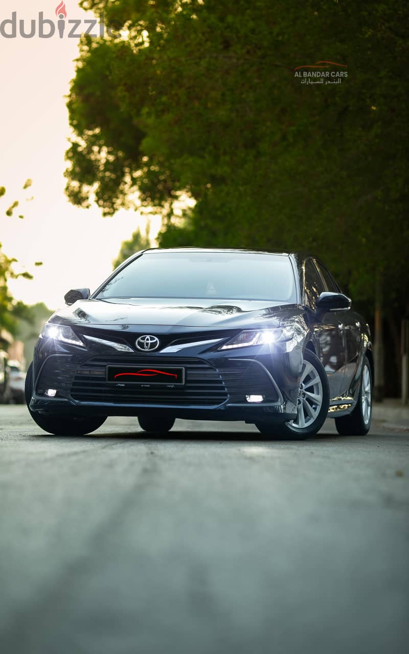 Toyota Camry - SUPERB CONDITION | UNDER WARRANTY | 2022 BLACK 4