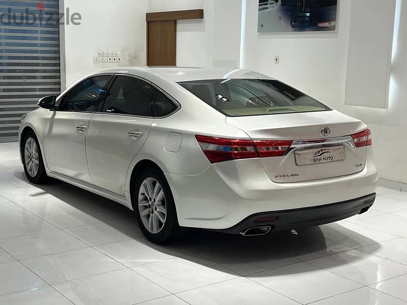 Toyota Avalon XLE model 2014 FOR SALE 3