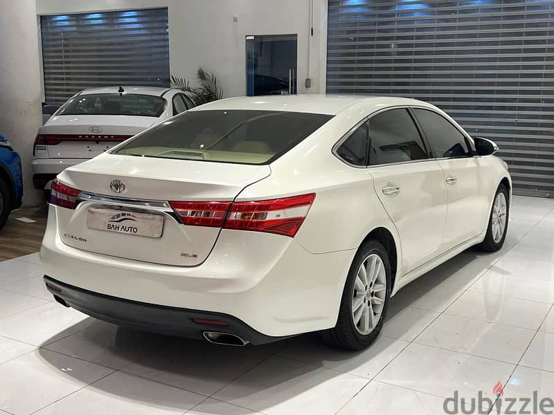 Toyota Avalon XLE model 2014 FOR SALE 6