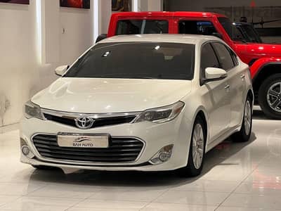 Toyota Avalon XLE model 2014 FOR SALE