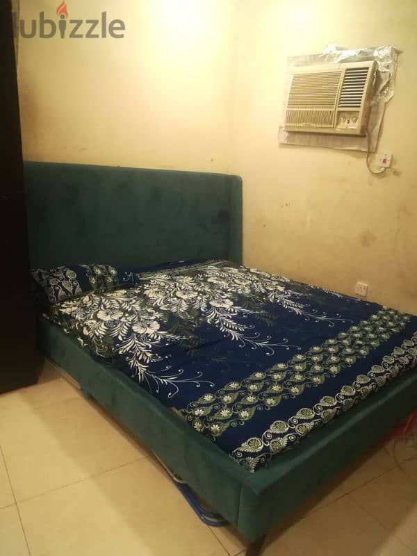 one bed king size for sale 1