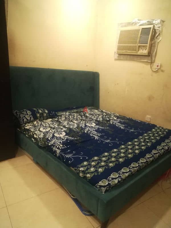 one bed king size for sale 2