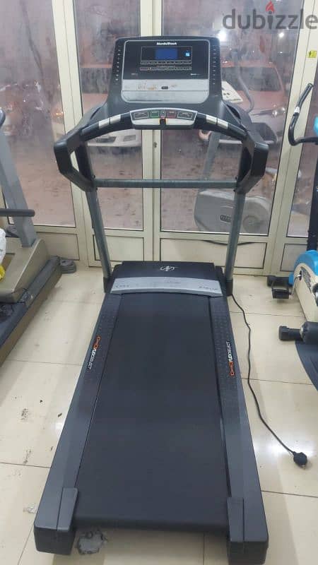 nodertrack 150kg treadmill full option 150bd only 1