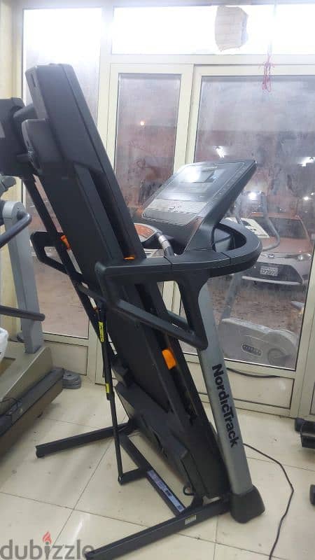 nodertrack 150kg treadmill full option 150bd only 2