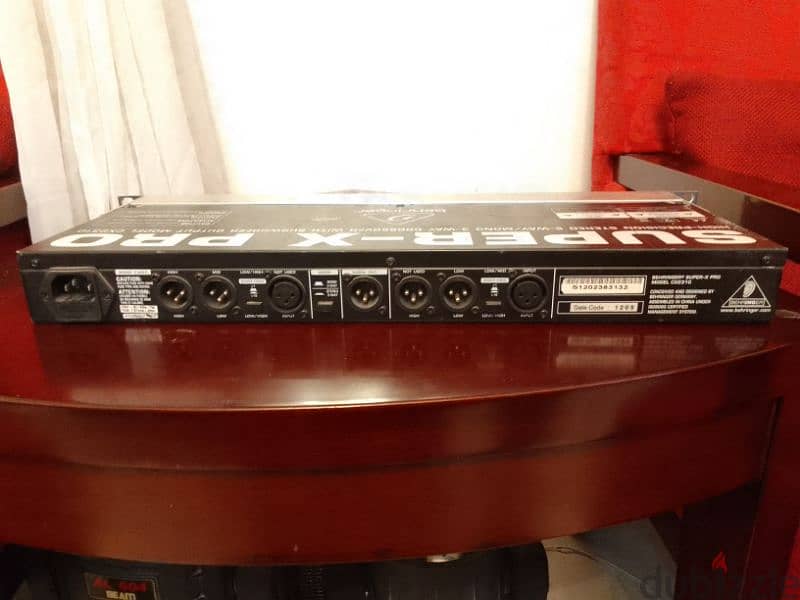 Behringer Crossover with Sub-woofer output Model CX2310 1