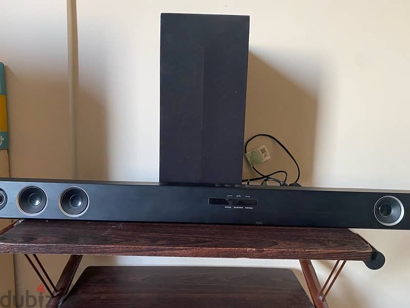 sound bar 300Watts 1