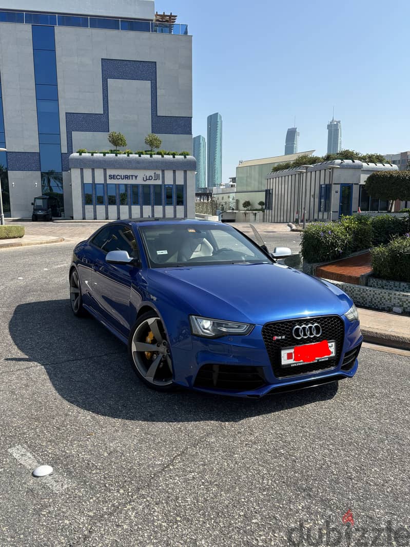 Audi S5/RS5 2014 Audi RS5, Automatic, Expat owned, accident free, new 0