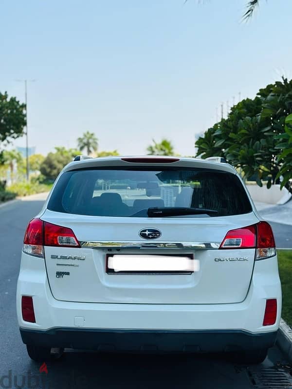 Subaru Outback 2012 4