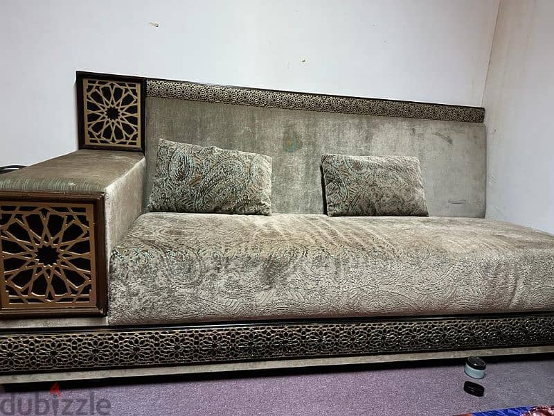 king size sofa for selling 2