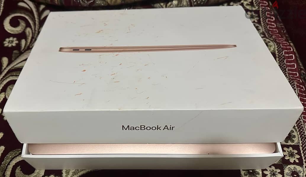 MacBook Air 13 inch, ModelNo. A2179 3