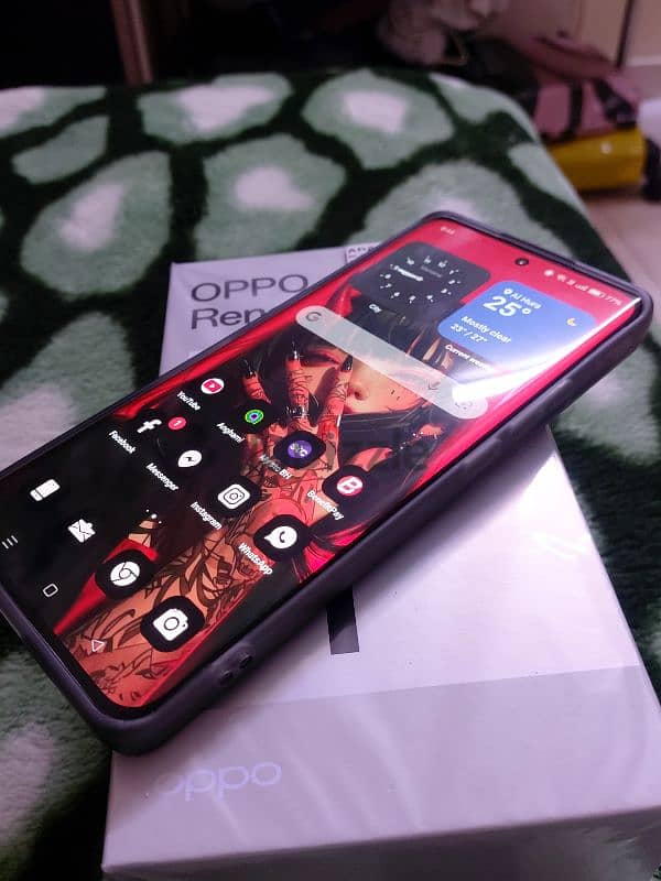 OPPO RENO 11 256GB 12RAM 2