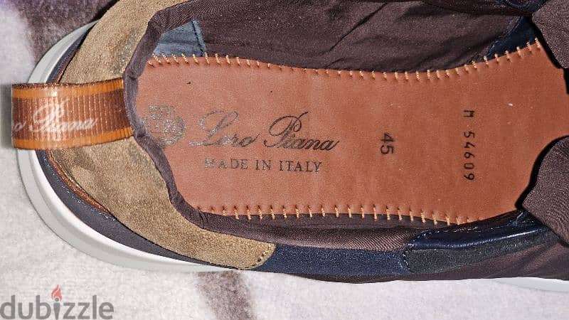 AUTHENTIC LORO PIANA WALKER SIZE 45 7