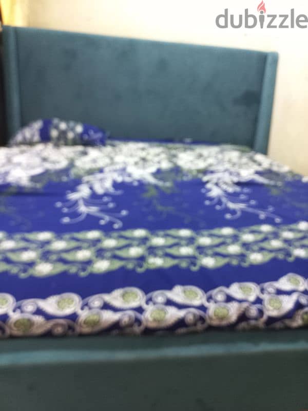 king size bed for sale 1