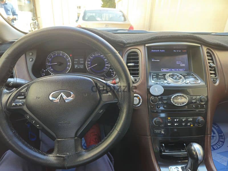 Infiniti QX50 2015 - Full option 11