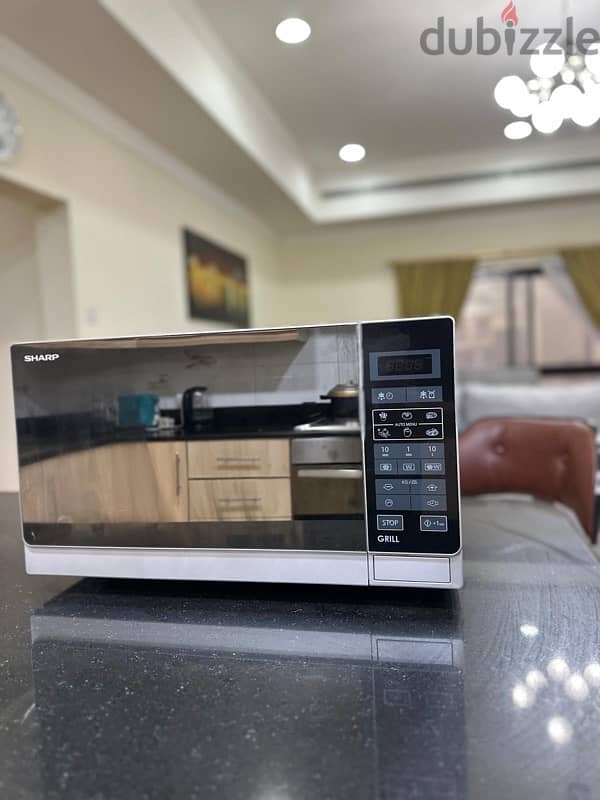 oven - microwave for sale 25bd 0