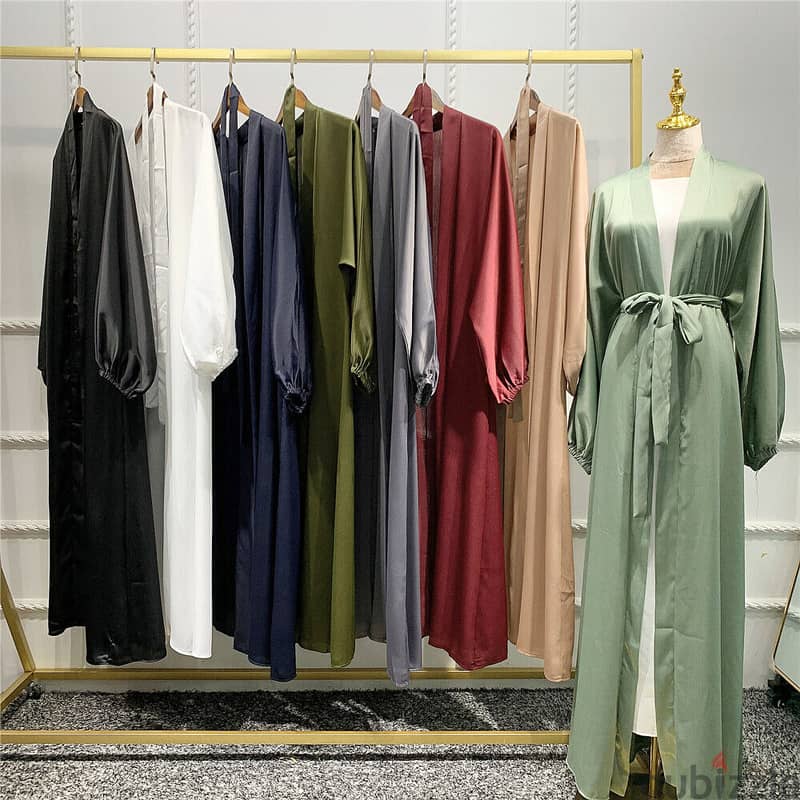 fresher female bahrini required for new abaya boutique in galali 0