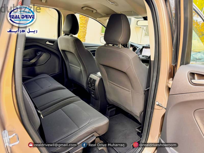 FORD ESCAPE SE Year-2019 Engine-2.5L V4 -Beige -68,000km 7