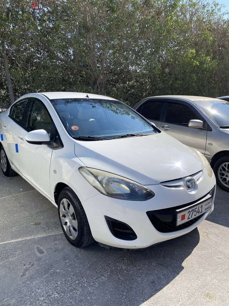 Good condition  Mazda 2 2012 model for sale 6